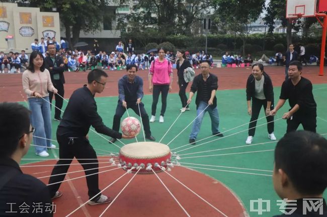 綦江永新中学校园图片,环境怎么样?