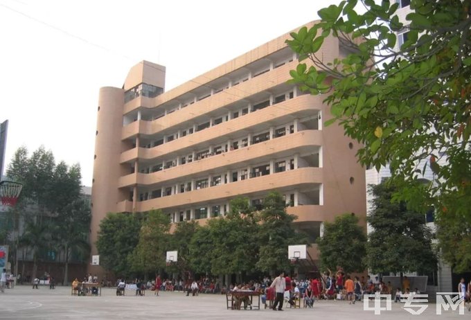 广西钦州商贸学校教学楼
