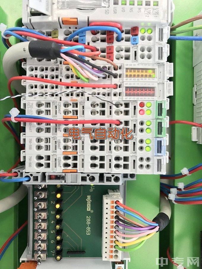 青岛电子学校电气设备运行与控制