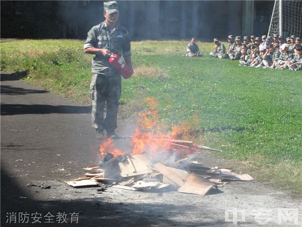 昆明财经管理专修学校消防安全教育