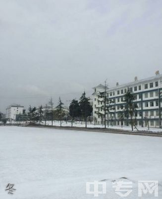 铜仁市交通学校冬