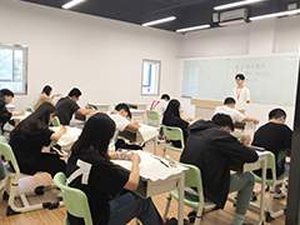 成都新学高考培训学校入学测评