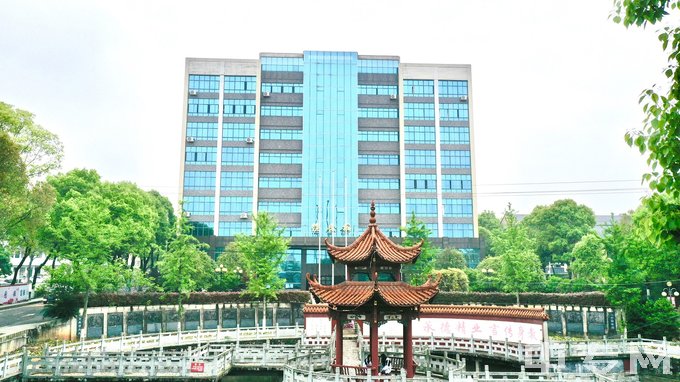 湖南省湘潭生物机电学校其他