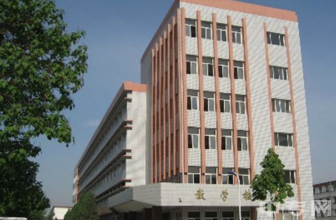 河北省科技工程学校教学楼
