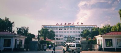 山西省沁县中学校花图片