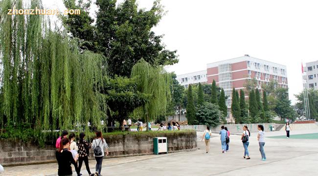 西华师范大学南充初等教育学院(四川省南充师范学校)-南充师范学校-校 园 一 角