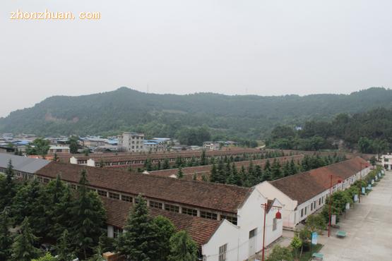 四川省阆中东南航空职业学校-阆中东南航空学校-学校内景