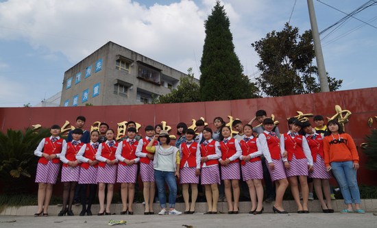 四川省三台县刘营职业高级中学校(刘营职中)-航空专业同学