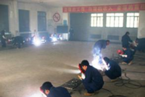 云南省林业高级技工学校焊工