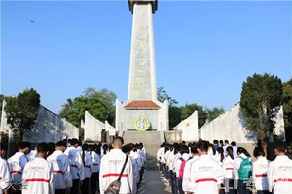 景洪市职业高级中学-大会