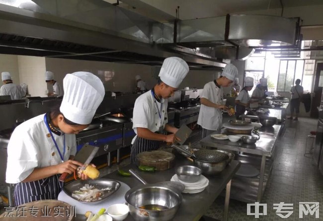 四川省遂宁市安居职业高级中学校-烹饪专业实训