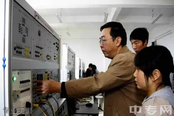 贵州首钢水钢技师学院-专业实训