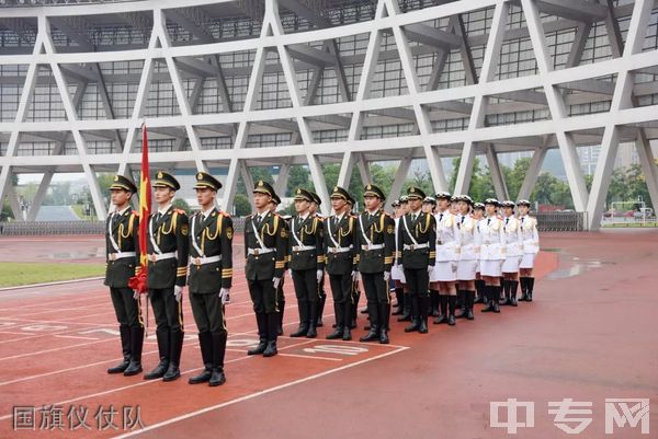 西南医科大学附属医院卫生学校(泸州卫校)-国旗仪仗队