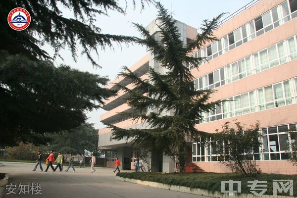 眉山工程技师学院(中国水电七局高级技工学校)-安知楼