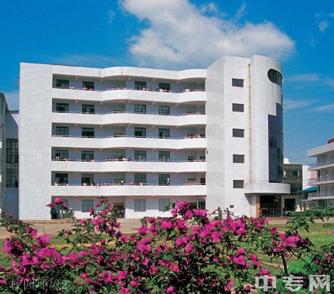云南国防工业职业技术学院校园环境2