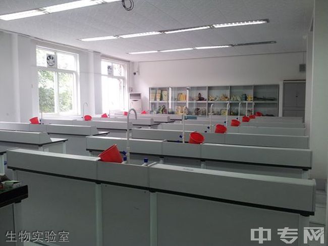 西南交通大学附属中学[普高]-生物实验室