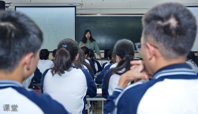 成都市通锦中学校[普高]-课堂