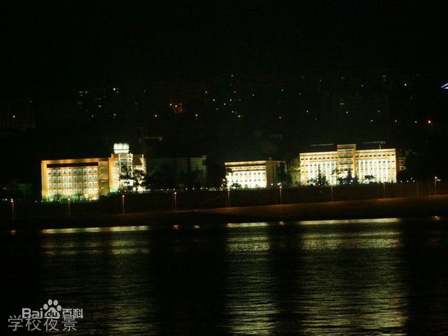 万州第一中学[普高]-学校夜景