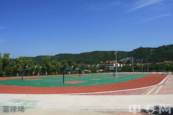 宝鸡市陈仓区东关高级中学[普高]-篮球场