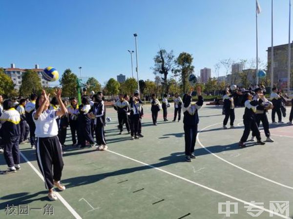 玉溪市李棋中学[普高]-校园一角