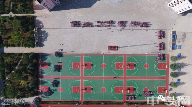 宣威市第四中学篮球场