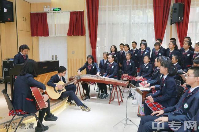 云南民族大学附属中学[普高]-乐器表演