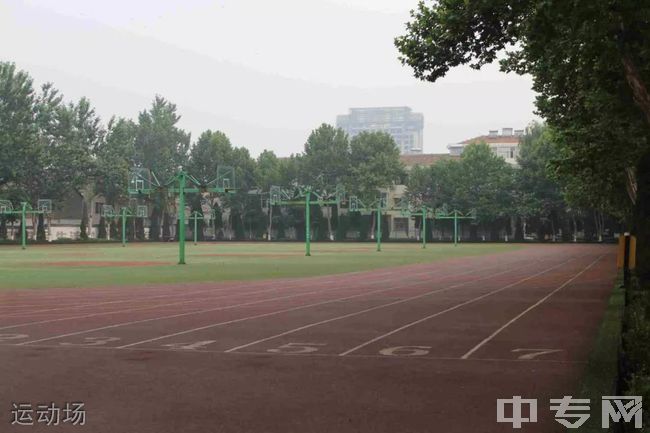 高平一中实验学校[普高]-运动场