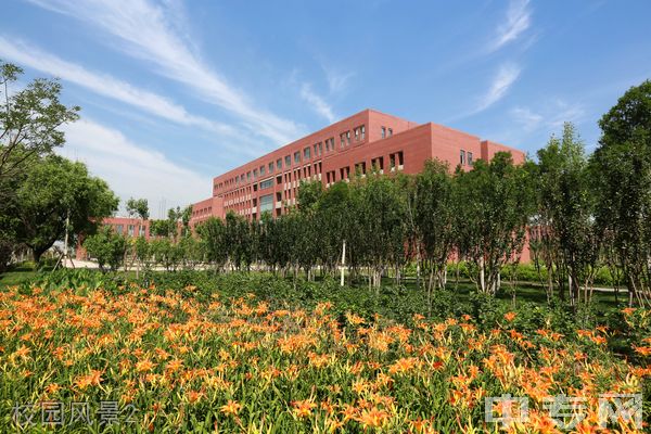 天津理工大学继续教育学院-校园风景2