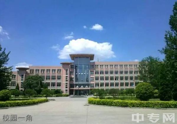 天津农学院继续教育学院-校园一角