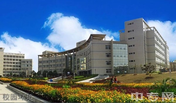 三峡大学科技学院继续教育学院-校园环境