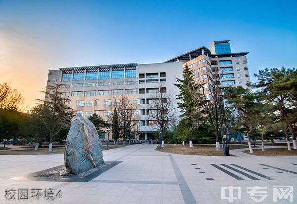 北京工业大学继续教育学院-校园环境4