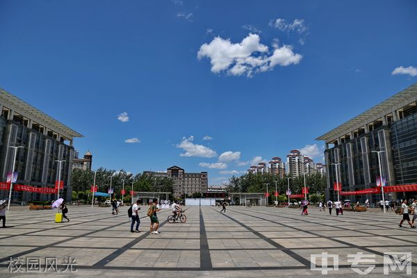 天津职业技术师范大学继续教育学院-校园风光