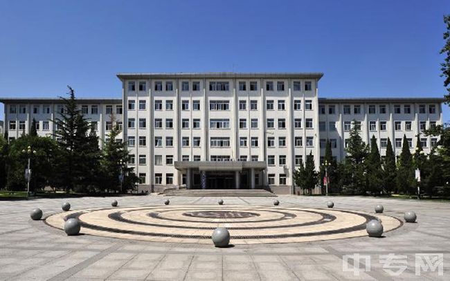 北京物资学院-主教学楼