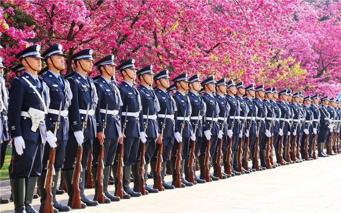 云南警官学院-仪仗队