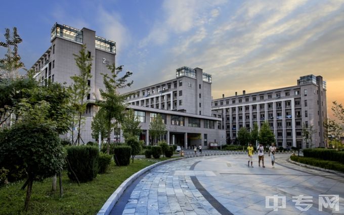 辽宁机电职业技术学院-食宿中心 