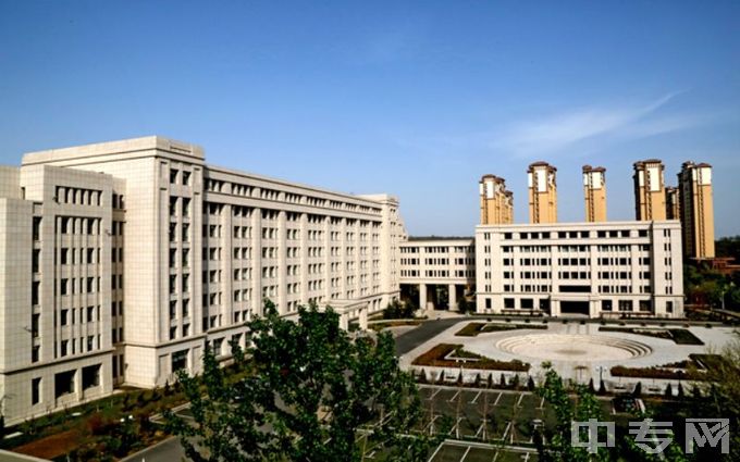 大连大学环境图片、奖学金介绍