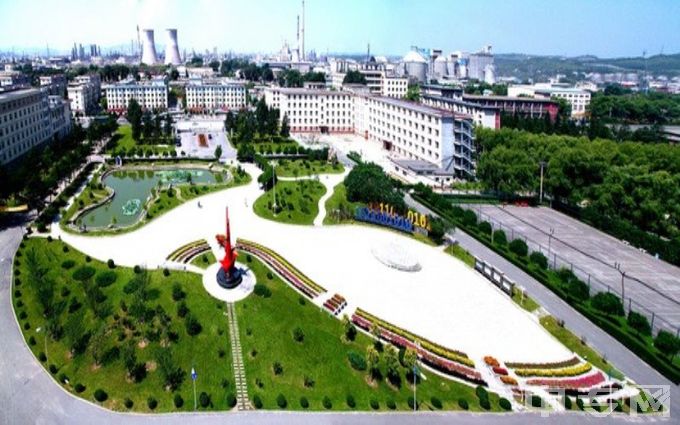 吉林化工学院-文化广场