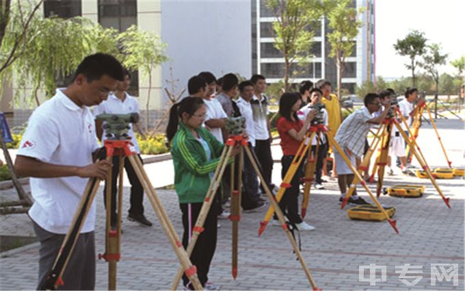 湖北国土资源职业学院