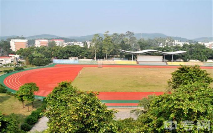 广西生态工程职业技术学院-运动场