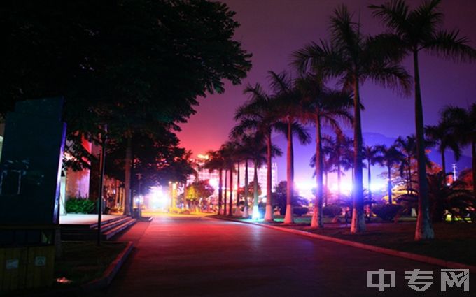 厦门华厦学院-校园风景5