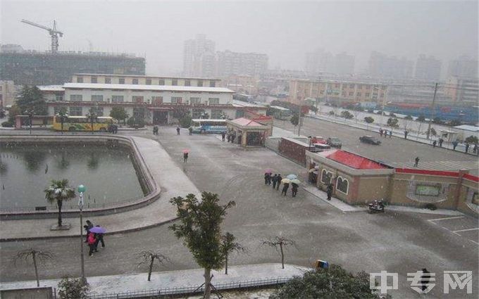 安徽矿业职业技术学院-雪景