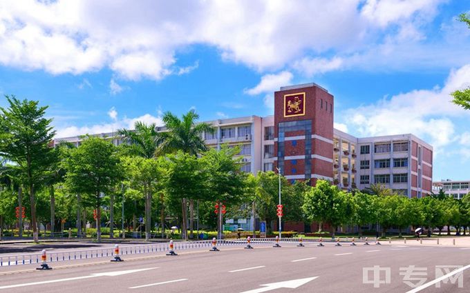 海南经贸职业技术学院-第一教学楼
