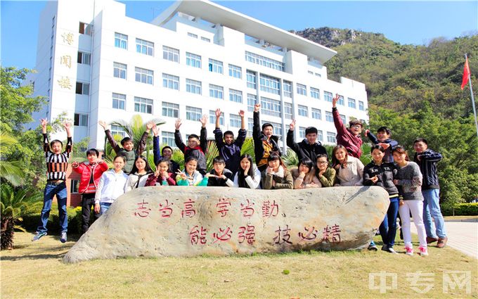 柳州职业技术学院-校园风光5