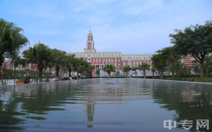 四川电影电视学院-安仁校区风景角