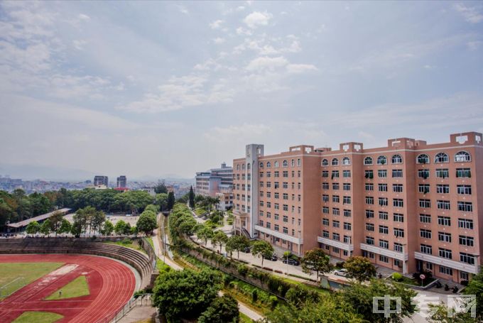 福建技术师范学院-校园环境