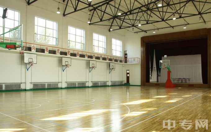 哈尔滨科学技术职业学院-篮球馆