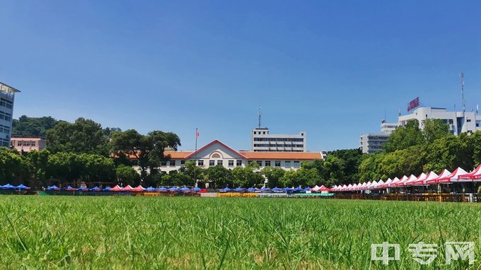 广西机电技师学院（广西机械高级技工学校）-运动场