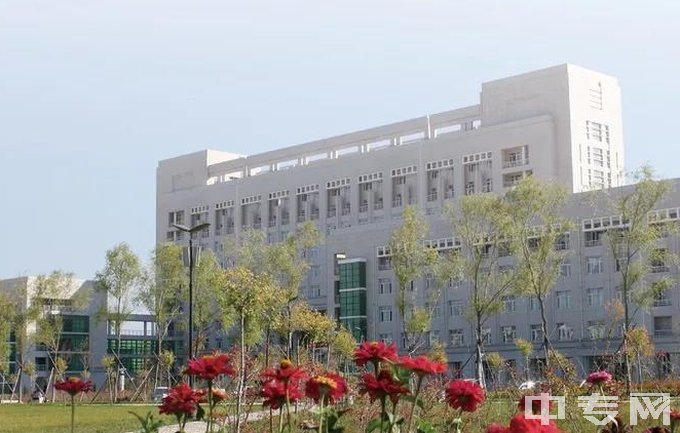 黑龙江建筑职业技术学院中专-教学楼