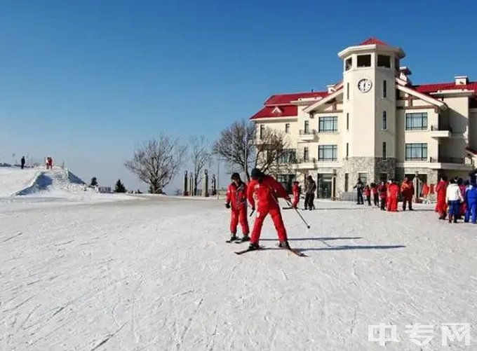 黑龙江省滑雪学校-实训场地