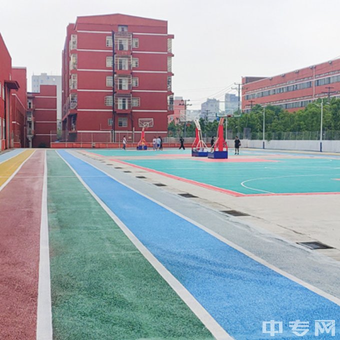 长沙市蓝天科技中等职业学校-运动场